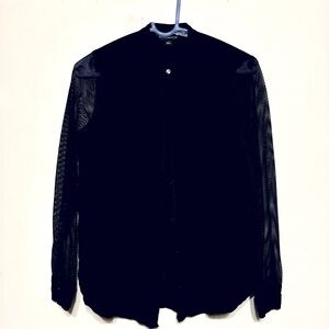 LAST CHANCE - Mesh sleeved black blouse with 3 skull buttons